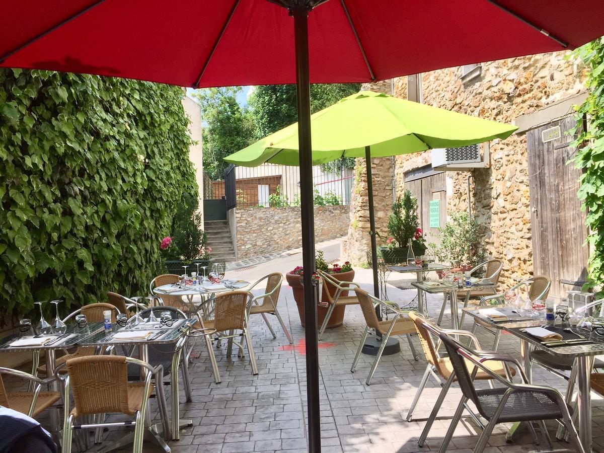 Hostellerie Du Prieure Saint-Prix  Exterior foto